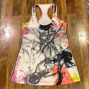 lululemon Racerback tank top Size 6 black/white